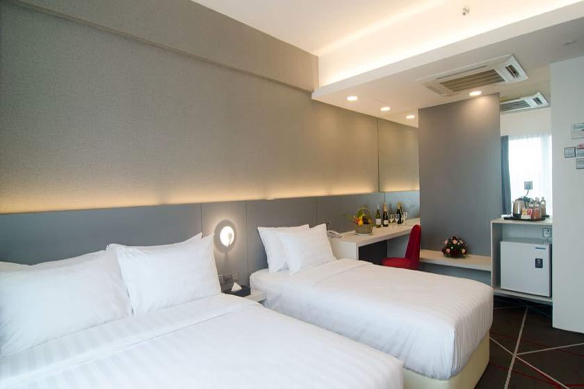 Amerin Hotel ג'והור בהרו מראה חיצוני תמונה