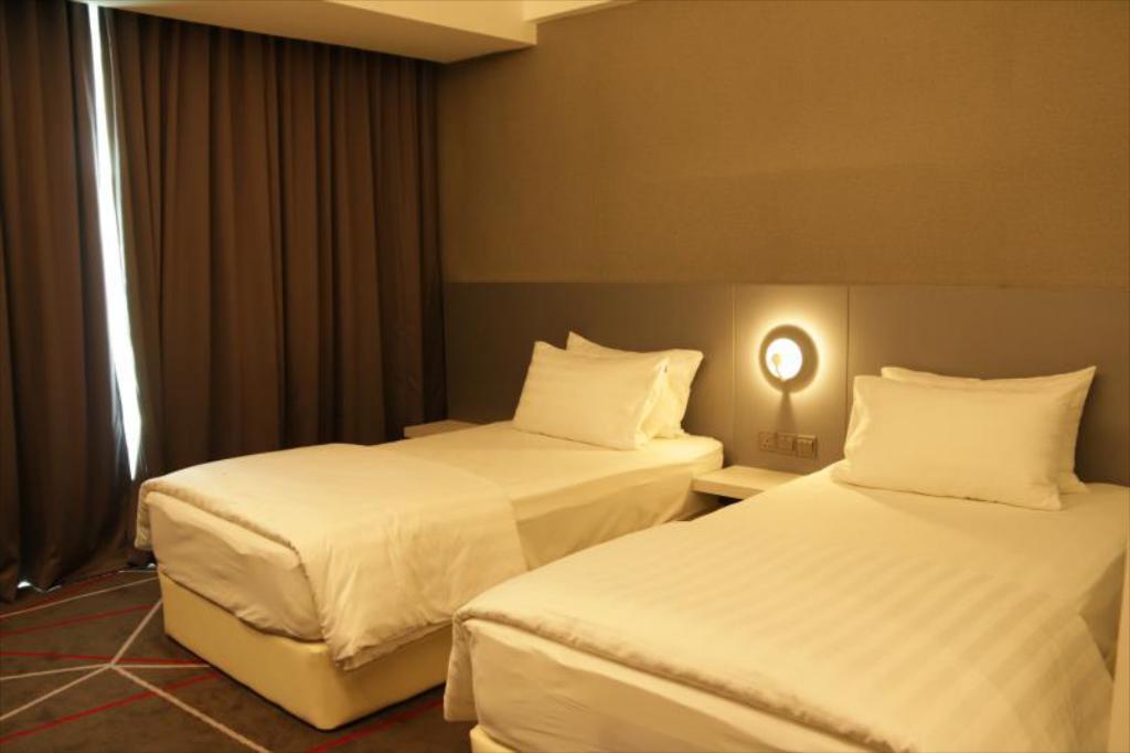Amerin Hotel ג'והור בהרו מראה חיצוני תמונה