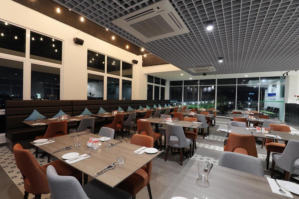 Amerin Hotel ג'והור בהרו מראה חיצוני תמונה