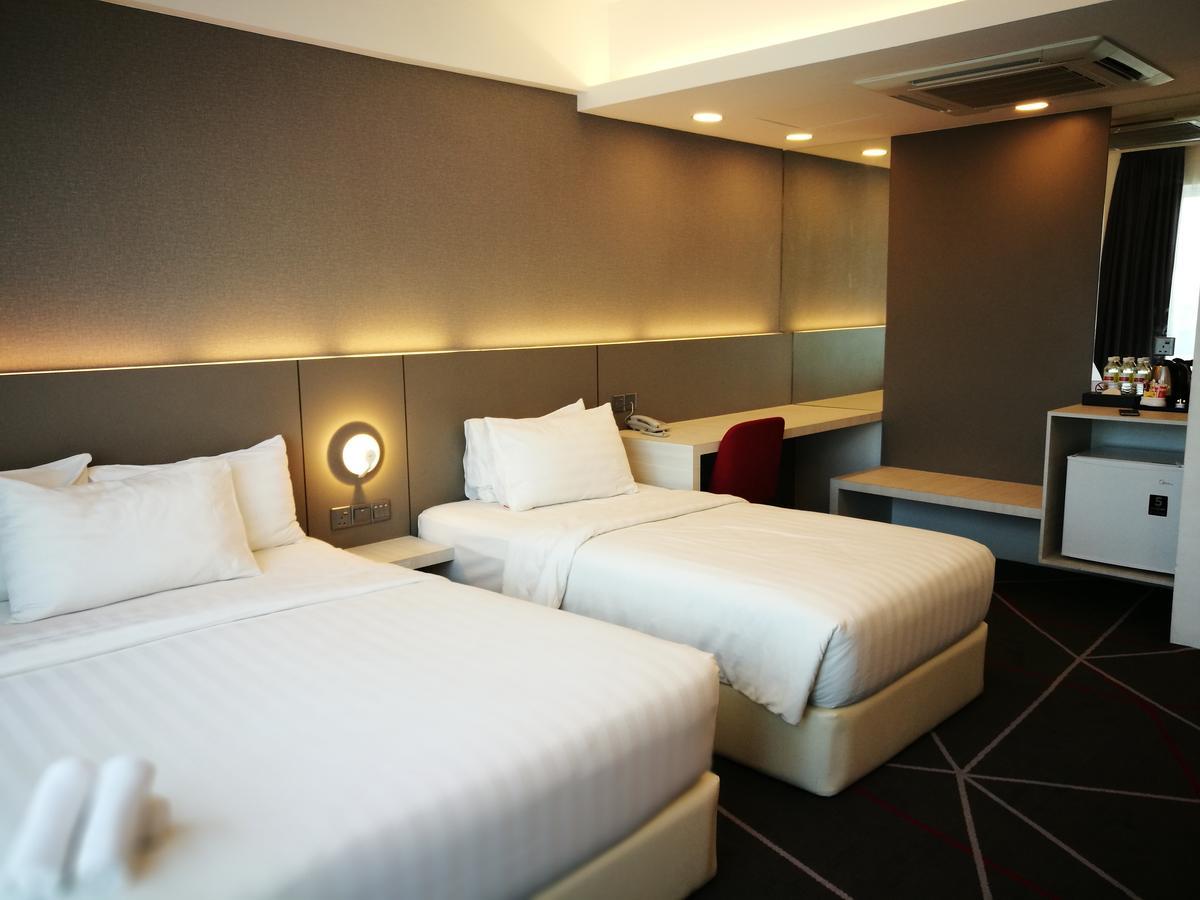 Amerin Hotel ג'והור בהרו מראה חיצוני תמונה