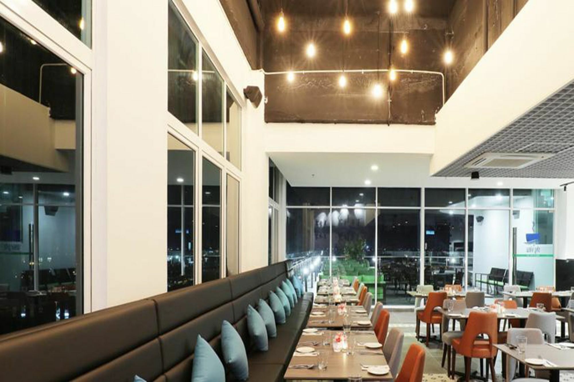 Amerin Hotel ג'והור בהרו מראה חיצוני תמונה