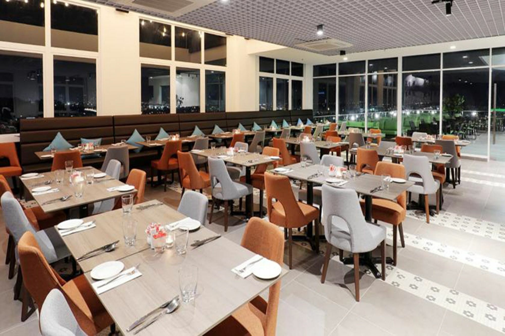 Amerin Hotel ג'והור בהרו מראה חיצוני תמונה